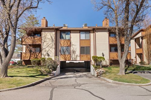 21a-1075 E Countrywoods Cir, Cottonwood Heights, UT, 84047-4151 | Card Image