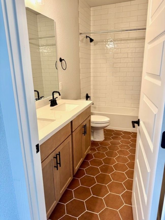 170 Craigends Yew Rd, House other with 4 bedrooms, 3 bathrooms and 4 parking in Dripping Springs TX | Image 20