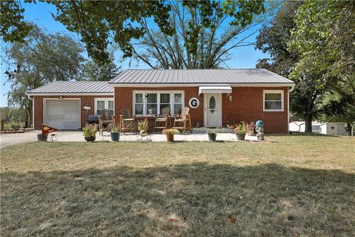 9228 Wollard Blvd, Richmond, MO, 64085-8513 | Card Image