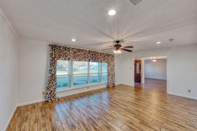 510 S Irick St, House other with 4 bedrooms, 3 bathrooms and null parking in Pilot Point TX | Image 10