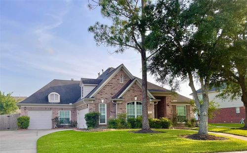 4518 N Pine Brook Way, Houston, TX, 77059-3154 | Card Image
