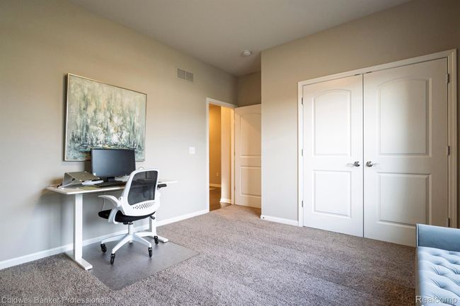 another view of bedroom III | Image 20