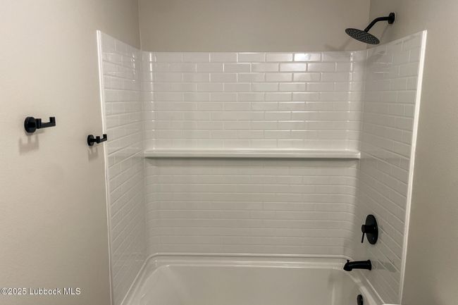 2312 134 Th St, House other with 3 bedrooms, 2 bathrooms and null parking in Lubbock TX | Image 14