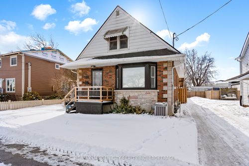 500 Lincoln St, Welland, ON, L3B4N8 | Card Image