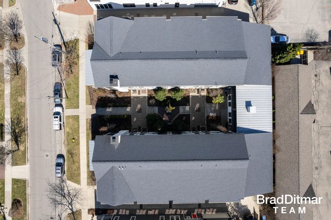 BLDG-1 - 702 Croswell Ave, Condo with 3 bedrooms, 3 bathrooms and null parking in East Grand Rapids MI | Image 37