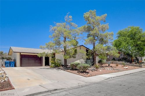 6882 Tiffollo Ln, Las Vegas, NV, 89156-6186 | Card Image