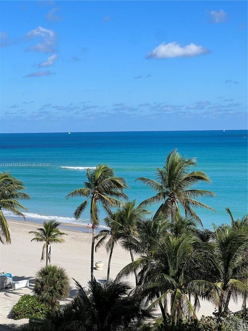 2501 S Ocean Dr, Hollywood, FL, 33019-2633 | Card Image