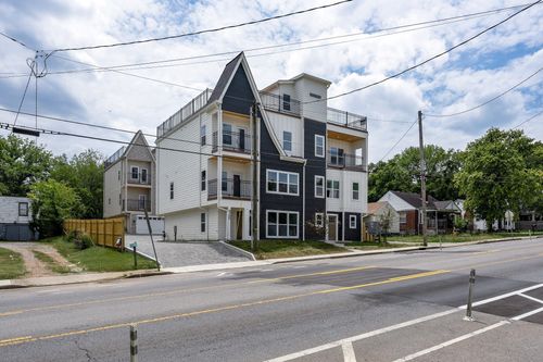 c-428 E Trinity Ln, Nashville, TN, 37207-4526 | Card Image