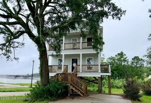 759 Baybreeze Drive, Biloxi, MS, 39532 | Card Image