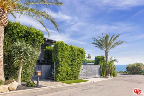 344 Arno Way, Pacific Palisades, CA, 90272 | Card Image