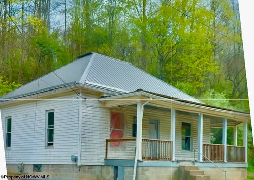 1825 Mcwhorter Rd, Lost Creek, WV, 26385-7527 | Card Image