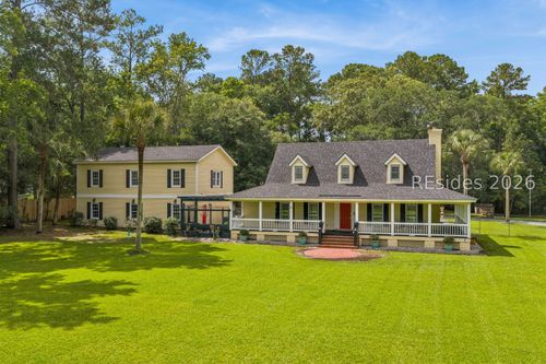150 Palmetto Bluff Rd, Bluffton, SC, 29910-6715 | Card Image