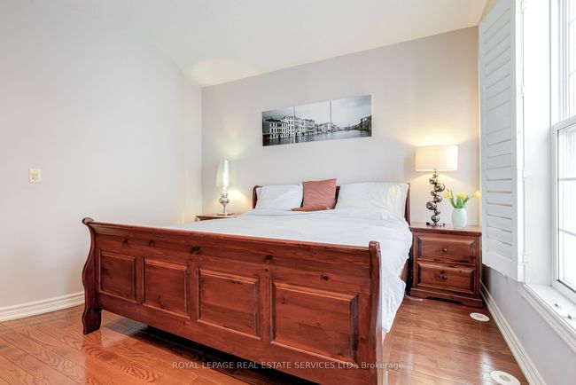 12 - 1968 Bloor St W, House attached with 3 bedrooms, 3 bathrooms and null parking in Toronto ON | Image 19