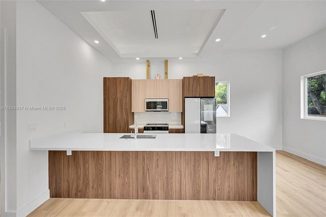 1 - 2931 Sw 12 Th Ave, Home with 3 bedrooms, 2 bathrooms and null parking in Fort Lauderdale FL | Image 12