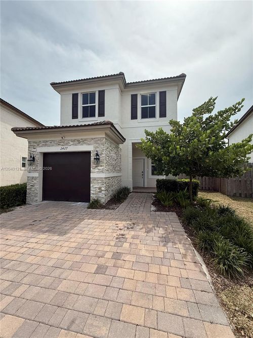 2427 Nw 131st Cir, Miami, FL, 33167-1385 | Card Image