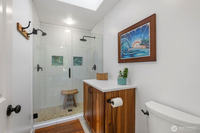 6817 Picnic Point Rd, House other with 5 bedrooms, 4 bathrooms and 3 parking in Edmonds WA | Image 20