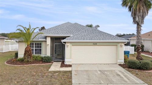 7220 Sherman Hills Blvd, BROOKSVILLE, FL, 34602-7702 | Card Image