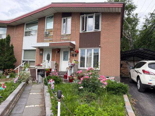 5602 Rue Des Perce-Neige, Montréal, QC, H1G2M6 | Card Image