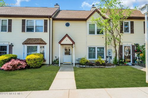 6 Independence Ct, Jackson, NJ, 08527-2234 | Card Image