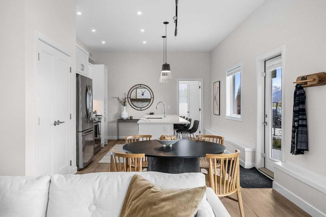101L - 209 Stewart Creek Rise, Townhouse with 3 bedrooms, 2 bathrooms and 2 parking in Canmore AB | Image 11