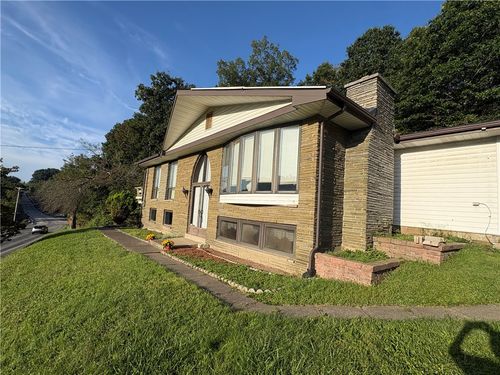 2468 Saxonburg Blvd, Cheswick, PA, 15024-2200 | Card Image