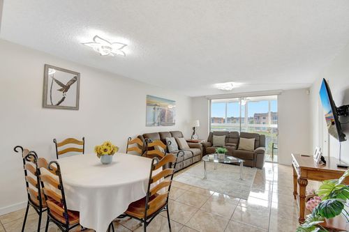 apt-210-9261 Sunrise Lakes Blvd, Sunrise, FL, 33322-1382 | Card Image
