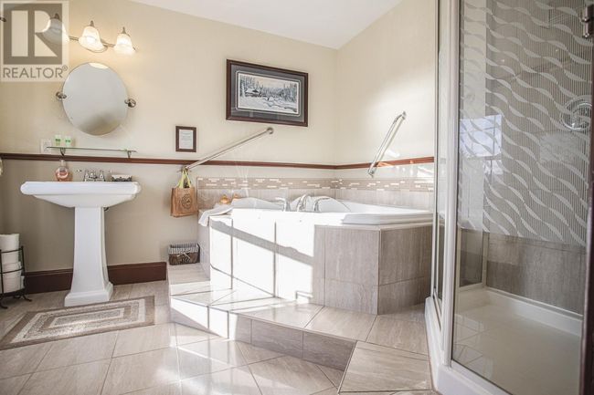 170 Water St, House other with 4 bedrooms, 5 bathrooms and null parking in Carbonear NL | Image 25