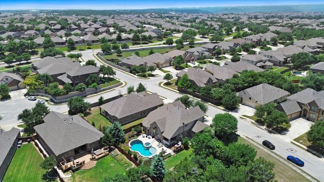 Crystal Falls is home to community playscapes, pools, sports courts, walking and hiking trails, fishing ponds, and even an 18-hole disc golf course—plus you’re right near Quarry Park, Winkley Elementary, and the Crystal Falls Golf Club. | Image 38