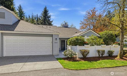 1375-3610 225th Pl Se, Issaquah, WA, 98029-7243 | Card Image