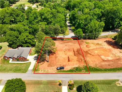 110 Pinion Ln, Anderson, SC, 29621-2572 | Card Image