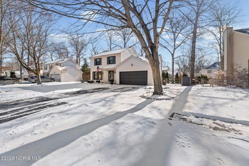 8337 Cherry Blossom Ln, Holland, OH, 43528-8318 | Card Image