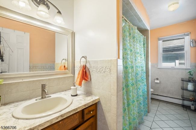 117 Burns Ave, Home with 3 bedrooms, 2 bathrooms and null parking in Lodi NJ | Image 10
