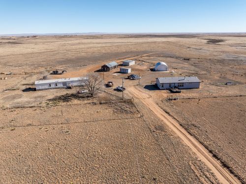 400 County Road A044, Estancia, NM, 87016-9747 | Card Image
