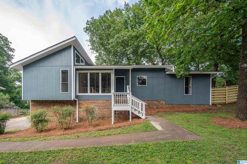 132 Portsouth Ln, ALABASTER, AL, 35007-3041 | Card Image