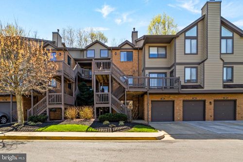 1202 Augusta Cir, MOUNT LAUREL, NJ, 08054-2747 | Card Image