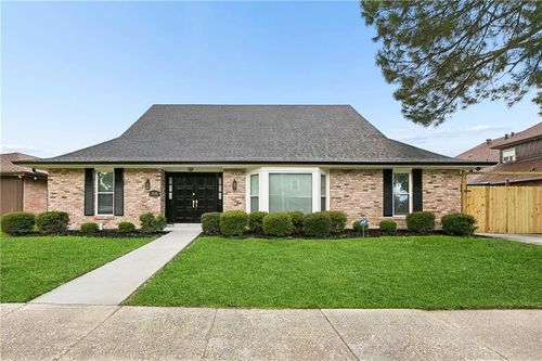 7130 Neptune Ct, New Orleans, LA, 70126-3019 | Card Image