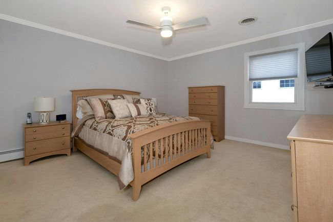Primary bedroom | Image 15