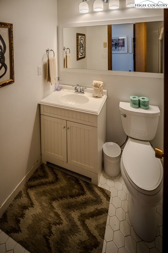 UNIT-10 - 1499 Sugar Mountain Dr, Condo with 3 bedrooms, 3 bathrooms and null parking in Sugar Mountain NC | Image 15