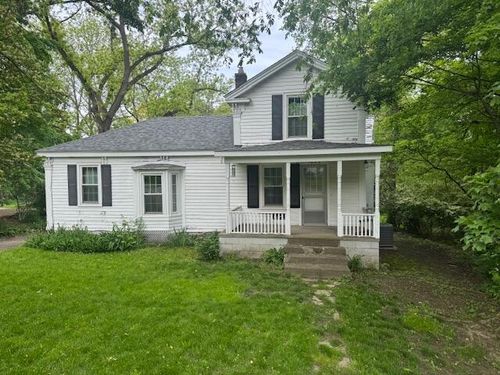 1673 Broadway St, Ann Arbor, MI, 48105-1811 | Card Image