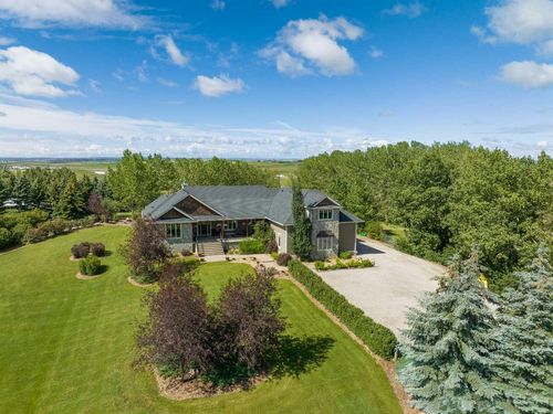 21 Butte Hills Crt, Rocky View County, AB, T4A0P5 | Card Image