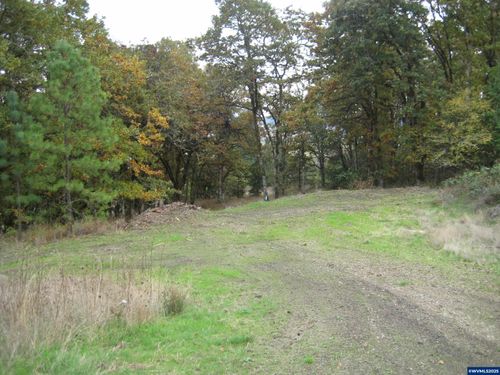 7525 Ne Logsdon Rd, Corvallis, OR, 97330-9278 | Card Image