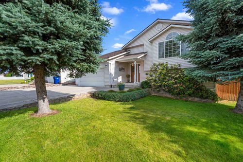 730 E Kathy Lee Ave, Medical Lake, WA, 99022-9210 | Card Image