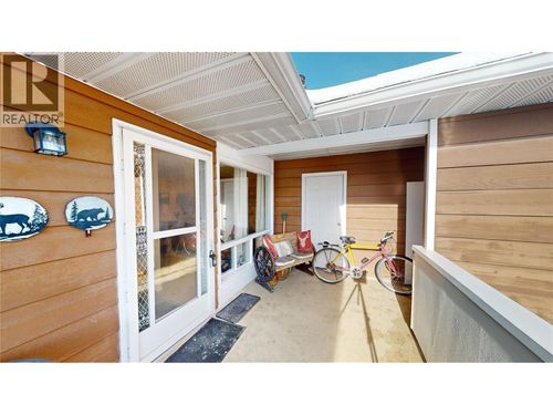 209-2365 12th Street N, Cranbrook, BC, V1C5T4 | Card Image