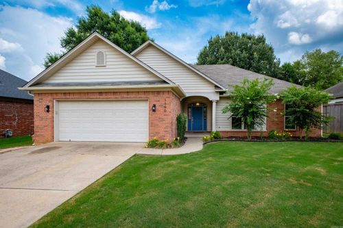 1190 Westfield Dr, Conway, AR, 72034-7560 | Card Image