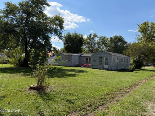 226 N 3rd St, Jasper, MO, 64755-8054 | Card Image