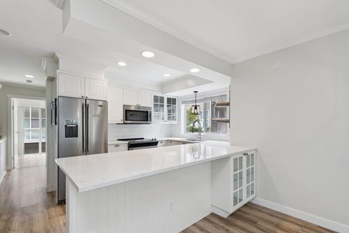 8402 Keystone St, Vancouver, BC, V5S4S2 | Card Image