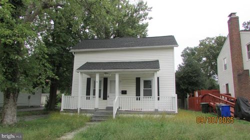 5112 Navahoe St, COLLEGE PARK, MD, 20740-2525 | Card Image