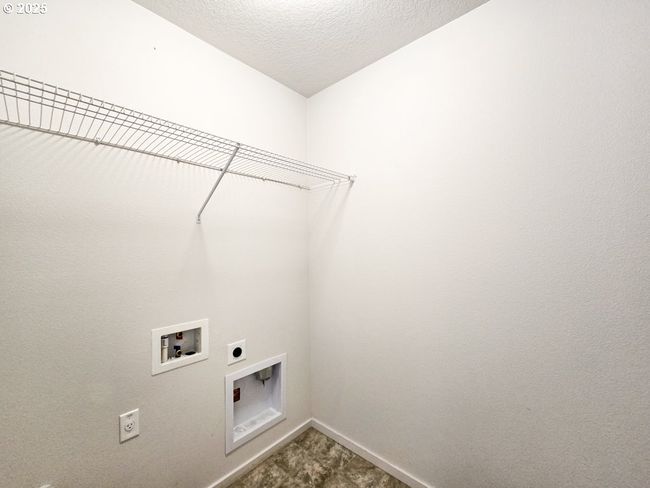 2220 Se 16 Th St, House attached with 3 bedrooms, 3 bathrooms and 2 parking in Gresham OR | Image 25