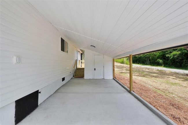 110 Howard Rd, House other with 4 bedrooms, 2 bathrooms and 3 parking in BARNESVILLE GA | Image 4