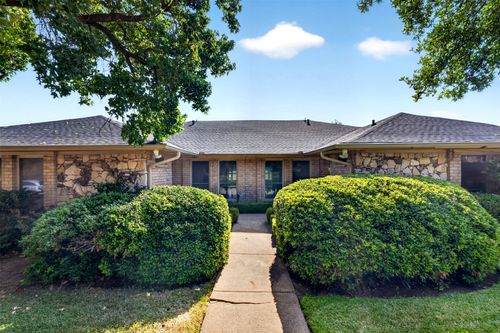 10524 Ravenscroft Dr, Dallas, TX, 75230-4231 | Card Image